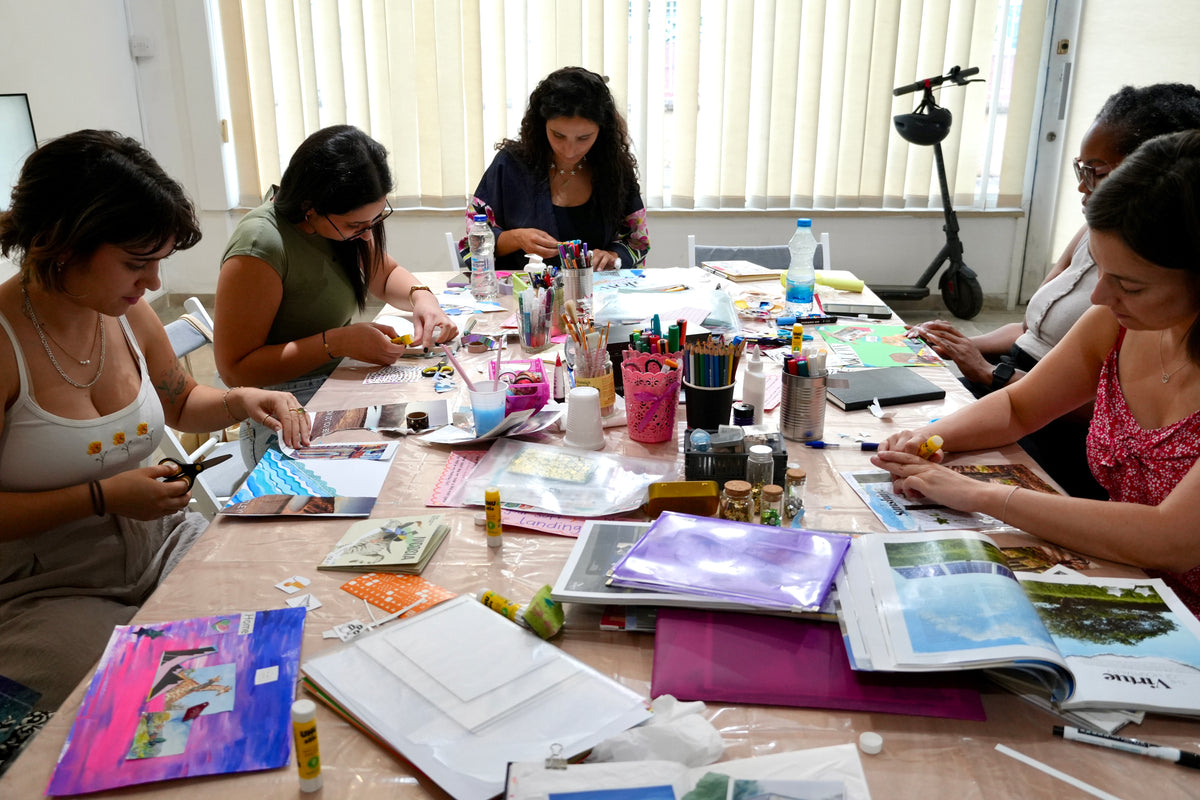 Creative materials and reflection prompts at an UNDO Circle
